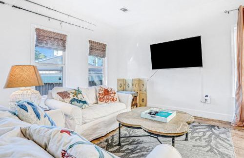 Santa Rosa Beach House | Beachy Beach Cottage