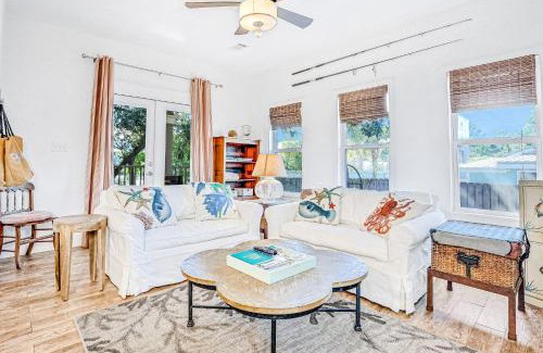 Santa Rosa Beach House | Beachy Beach Cottage