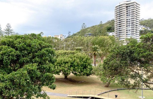 Burleigh Heads Apartment | Beachy, beautiful, and the best location on the GC!