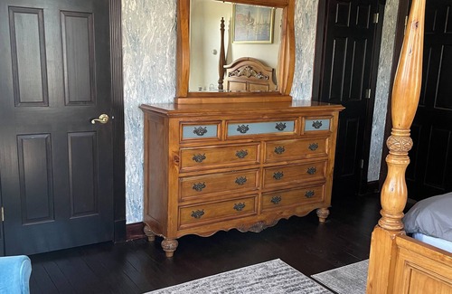 West Creek Bed & Breakfast | Beachy Private Affordable Room LBI Long Beach Island Area Tuckerton West Creek