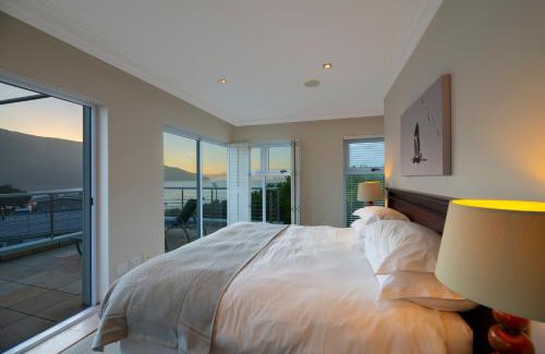 Knysna House | Beacon House