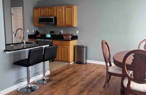 Northeast Raleigh House | Beacon Villa Comfy Home