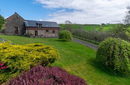 Brecon House | Beacons View Farm Group