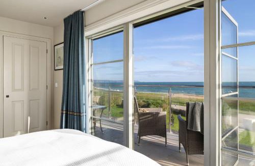 Beesands House | Beam Ends