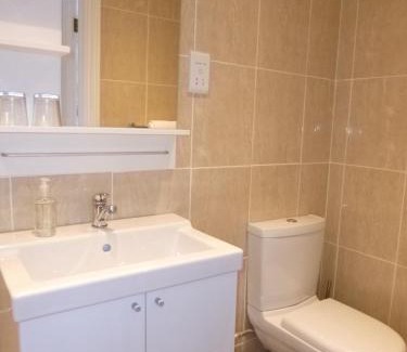 Eastbourne House | Beamsley Lodge B&B