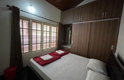 Sangameswarpet Bed & Breakfast | Bean house homestay