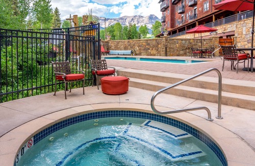 Mountain Village Condo | Bear Creek Lodge 301a 1 Bedroom Condo by Alpine Lodging Telluride