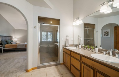 Forest Lakes House | Bear Hug Retreat! 3BD/3BA Tranquil Mt Home