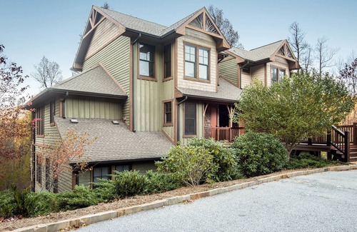 Bear Lake Reserve Condo | Bear Lake's Best Condo! CLOSE TO CLUBHOUSE!
