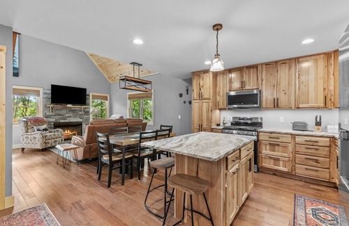 Beech Mountain House | Bear Necessities - Pet Friendly 2 Bedroom on Beech