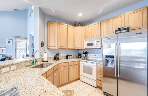 Ocean View Condo | Bear Trap Dunes 2nd floor condo w/basketball court, free WiFi, and shared sauna