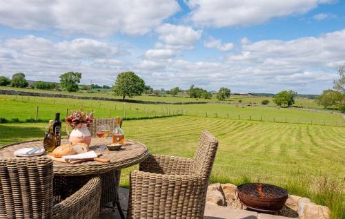 Leyburn House | Bearskin Cottage