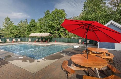 Killington House | BearTrax- Pool, Hot tub, Gym, Sauna, Near Resort