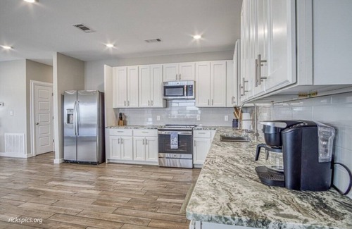 Hot Springs Village Apartment | Beat the Heat on Balboa Unit A