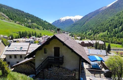 Abries Ski Chalet | Beau chalet 15p - Abriès - Parc naturel du Queyras