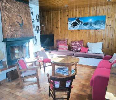 Abries Ski Chalet | Beau chalet 15p - Abriès - Parc naturel du Queyras