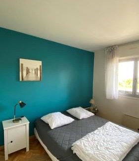 Bernieres-sur-Mer Apartment | Beau Front de mer cosy accès direct plage St aubin sur mer