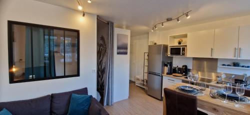 Linas Apartment | Beau studio très calme, parking privée gratuit, Netflix, Wifi