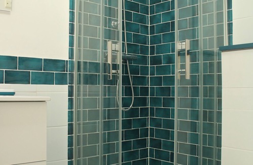 Dinard Apartment | Beau T2 Duplex Hyper Centre 400m Plage Calme Wifi