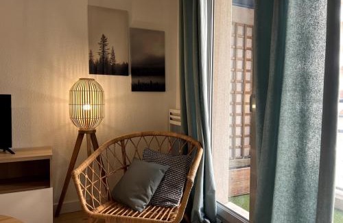 Saint Michel Apartment | Beau T3 - Stationnement privé