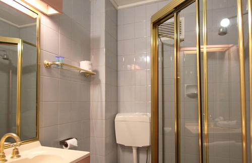 Beaumaris Hotel | Beaumaris Bay Motel