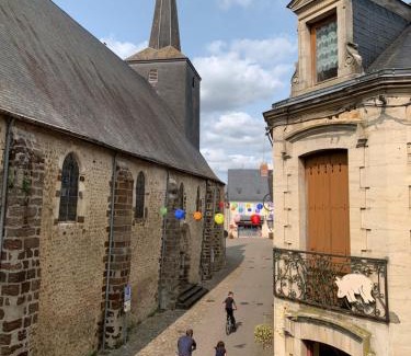 Beaumont-sur-Sarthe Apartment | Beaumont Vélo le Gîte