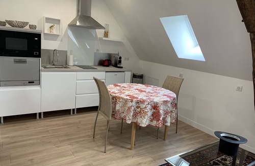 Beaune Apartment | Beaune Center.Apartment for 2 people.