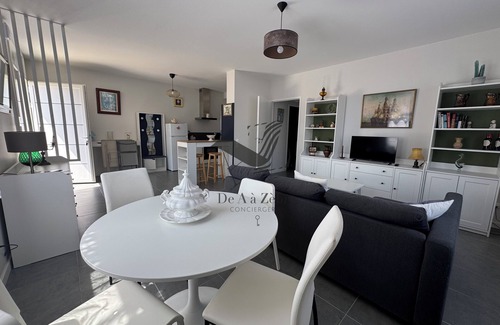 Rochefort House | Beauséjour House