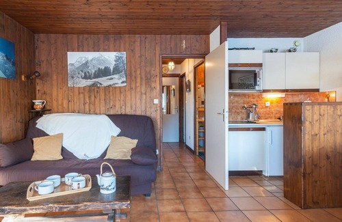 Le Bettex Apartment | Beautiful apartment for 4 people with WIFI, pool, TV, balcony, pets allowed and parking