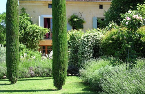 Saint-Quentin-la-Poterie House | BEAUTIFUL MAS EN PROVENCE FOR 12 PEOPLE. PARK, POOL, TO PROVIDE QUALITY