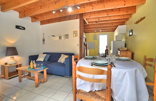 Dolus-d'Oleron House | Beautiful villa for 4 guests with WIFI, TV and terrace