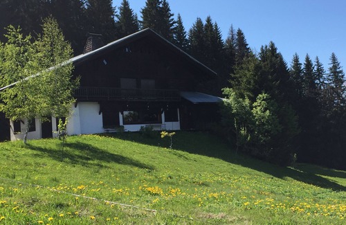 Le Bettex Ski Chalet | Beautiful chalet on the slopes in Saint Gervais