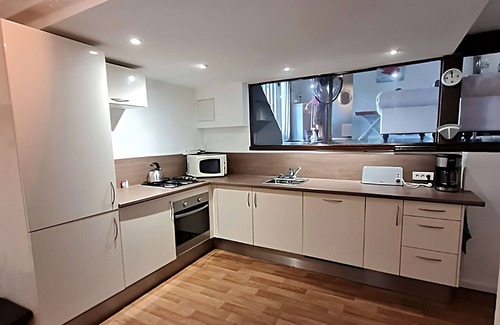 Saint-Pierre-de-Frugie House | Beautiful holiday home with lake 15min by bike