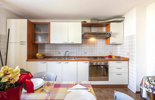 Rive D'Arcano House | Beautiful apartment in villa for 6 guests with TV and patio