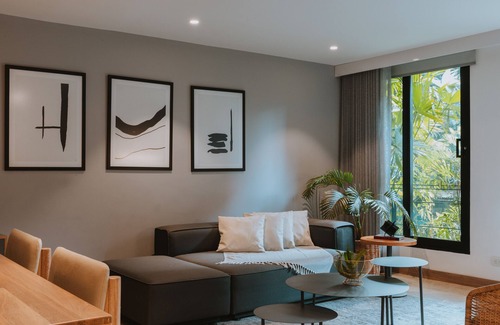 Laureles - Estadio Apartment | Beautiful 1,162ft Apt. 24/7 Front Desk - Alori 203