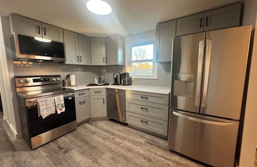Franklin Square Apartment | Beautiful 1-bedroom apartment in charming Franklin Square LI, close to the city