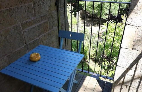 Shanklin Apartment | Beautiful 1 Bedroom apartment with Pool - Great ferry discounts