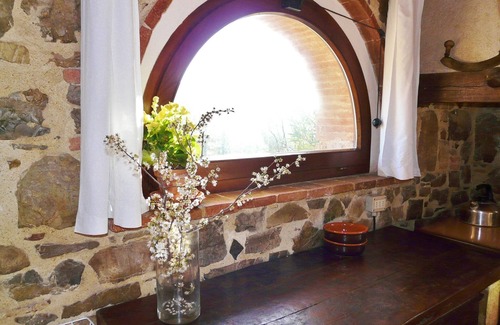 Barberino Val d'Elsa Cottage | Beautiful 1-bedroom cottage with garden and views over olive groves, pool