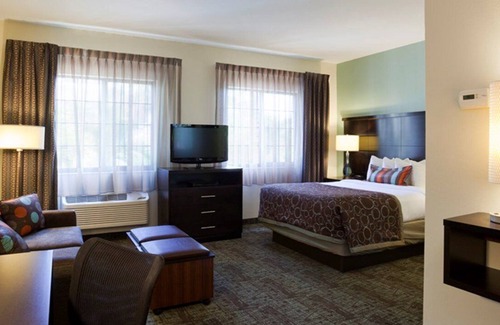 Park Shore Apartment | Beautiful 1 bedroom unit at resort, sleeps 4