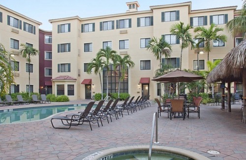 Park Shore Apartment | Beautiful 1 bedroom unit at resort, sleeps 4