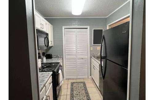 Huntsville Condo | Beautiful 1-Bedroom Condo with Sleeper Sofa