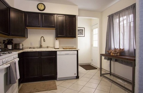 Sloan Lake Condo | Beautiful 1922 condo, 50% monthly discount
