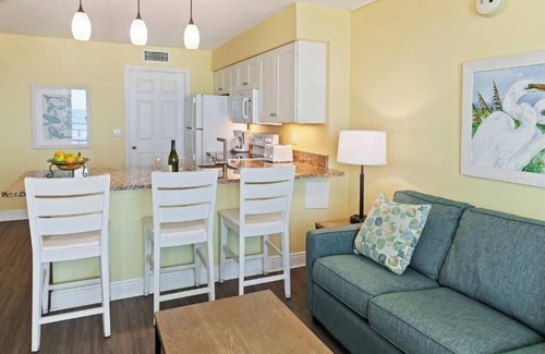 Ormond Beach Resort | Beautiful 1BR Condo w/Ocean Views, Full Kitchen, Pool Access & Beach Vibes