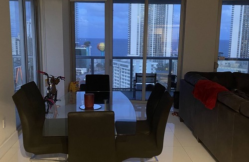 Hallandale Beach Condo | Beautiful 2 bedroom condo w/ocean views