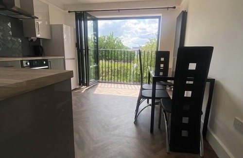East Wickham Apartment | Beautiful 2-Bed Apartment in London, Welling