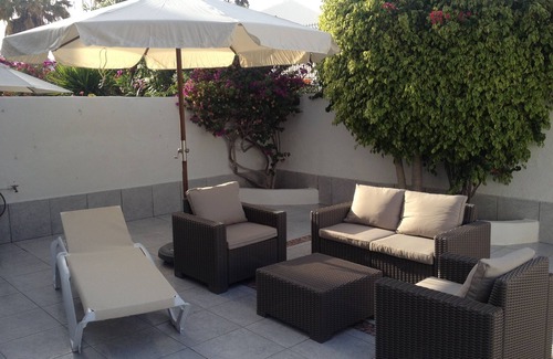 El Madronal Apartment | Beautiful 2 Bed Ground Floor Apartment with Private tiled Garden.
