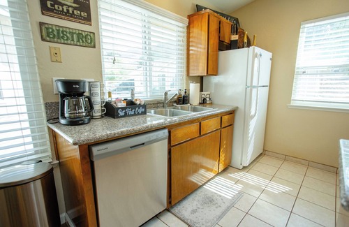 Three Rivers House | Beautiful 2-bedroom condo in serene Three Rivers near Park Entrance