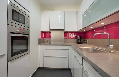 Ternes Apartment | Beautiful 2-bedroom apartment, Ternes - Etoiles area, Paris