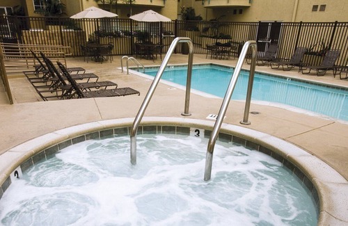 Mission Valley Apartment | Beautiful 2 bedroom unit at resort, sleeps 6