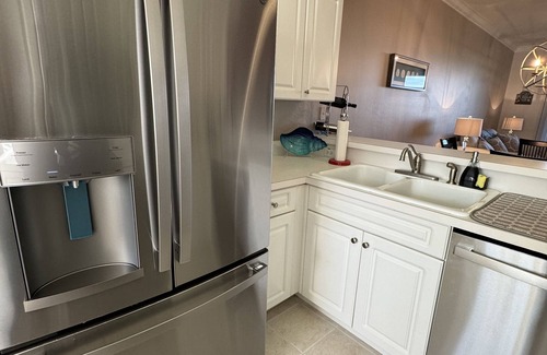 Heritage Palms Condo | Beautiful 2 Bedroom Golf Course Condo
